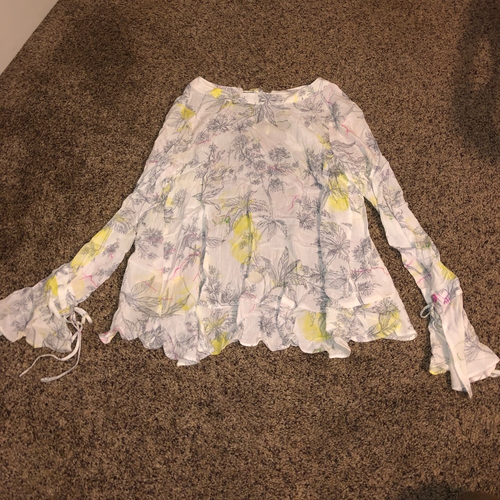 NWT boutique backless top